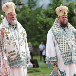 Programul liturgic al ierarhilor în Săptămâna Luminată