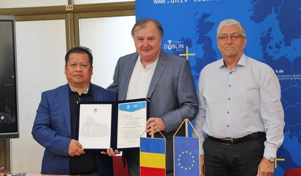 Profesorul Poom Kumam din Thailanda a fost distins cu Diploma de Ambasador UTCN