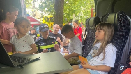 O misiune a polițiștilor destinată copiilor