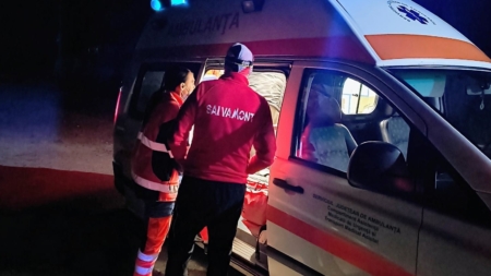 Acțiune de aproape nouă ore a salvamontiștilor în Munții Maramureșului pentru salvarea a trei ucraineni