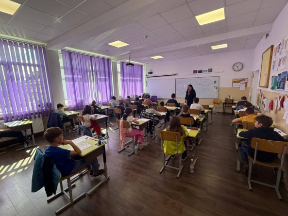 Elevii claselor a III-a și a IV-a au participat în cadrul concursului „Start spre științe”