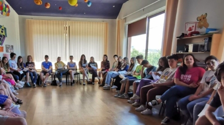 Reuniune YMCA în Baia Mare pe tema proiectului „eDU Hubs and Mobile Centres”