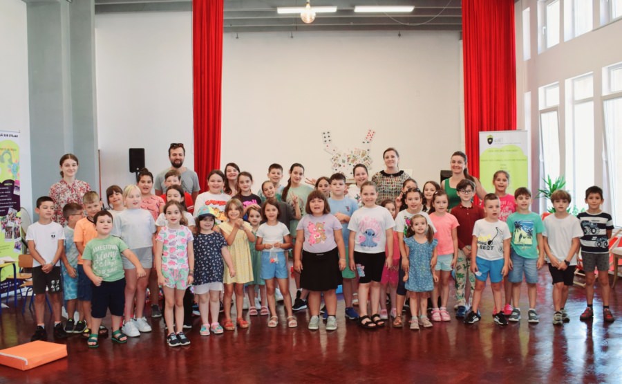 Hai-Hui printre aripi colorate, triluri și vietăți: O zi de poveste pentru copii la Târgu Lăpuș