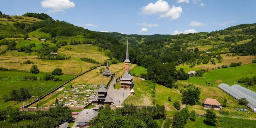 Biserica Ortodoxă „Șesu-Mănăstirii” din Rozavlea va fi târnosită în 17 august