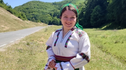 Muzeograf Gabriela Filip își serbează ziua de naștere