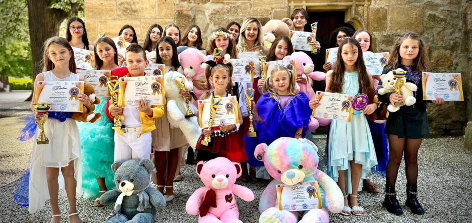 Insieme Music School Baia Mare a dat startul înscrierilor pentru cursurile de canto