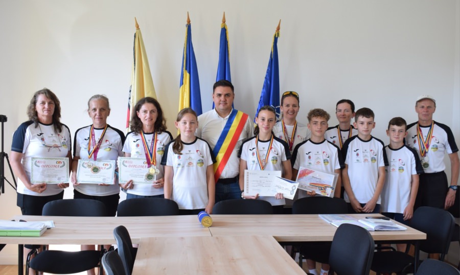 Sportivii A.C.S. Athletic Tg. Lăpuș, felicitați de administrația locală pentru rezultatele excepționale la competițiile naționale și internaționale