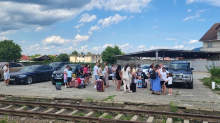 Elevii merituoși ai Liceului „Alexiu Berinde” Seini, recompensați cu o tabără pe litoral