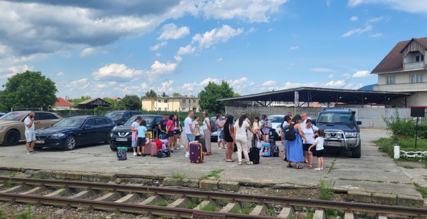 Elevii merituoși ai Liceului „Alexiu Berinde” Seini, recompensați cu o tabără pe litoral