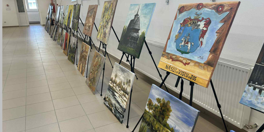 Tabăra Internațională de Creație “Maramureș – Plai cu Flori” din Vișeu de Jos se încheie cu o expoziție deosebită