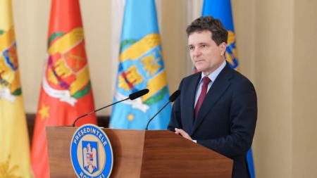 Nicușor Dan contestă la CCR legea care înăsprește pedepsele pentru promovarea fascismului și legionarismului