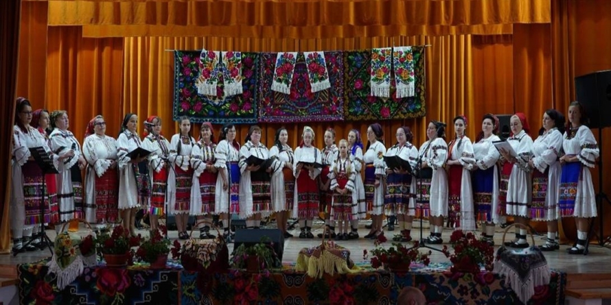 Folclor și pasiune ! Tradiția maramureșeană, sărbătorită cu emoție