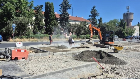 Parcări noi, sens giratoriu și spații verzi