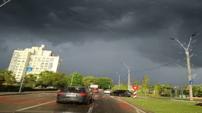 În acest moment, deasupra municipiului Baia Mare