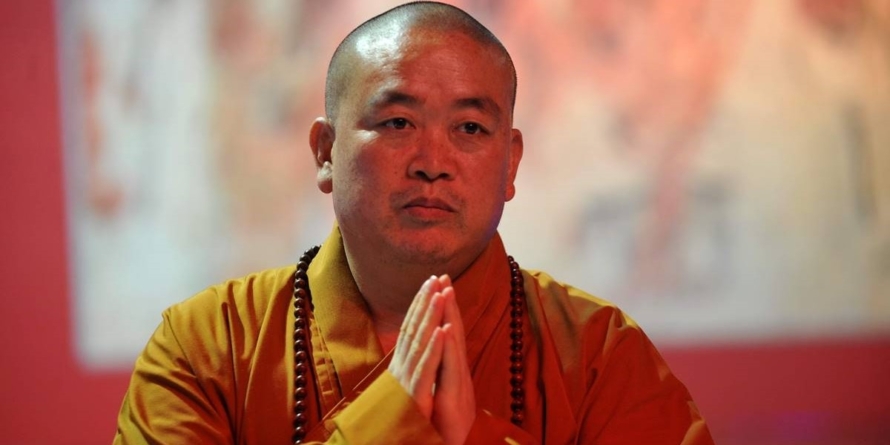 Abatele milionar de la Shaolin, exclus pentru relații interzise și bani furați