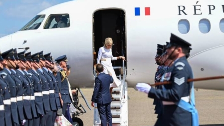 Macron încearcă din nou. Brigitte, la fel de hotărâtă: „Non”