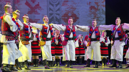 Ansamblul Folcloric Național „Transilvania” participă astăzi în cadrul Festivalului Inimilor de la Timișoara