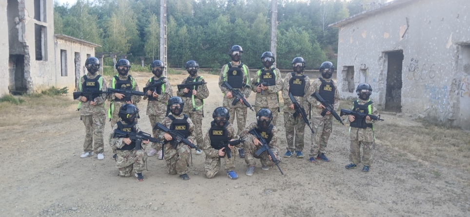 Tabără militară și de supraviețuire pentru copii și adolescenți, la Bloaja