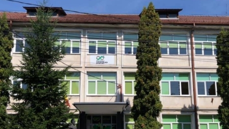 Școala Gimnazială „Lucian Blaga” Baia Mare, certificată ca școală de încredere