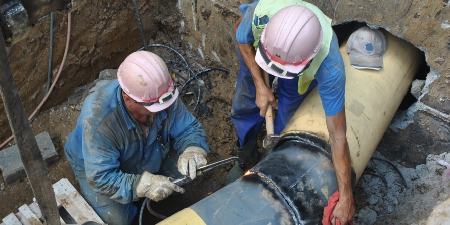 Lucrări la canalizare și restricții de circulație