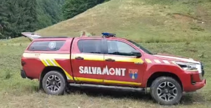 Intervenție a salvamontiștilor maramureșeni în sprijinul a trei tineri
