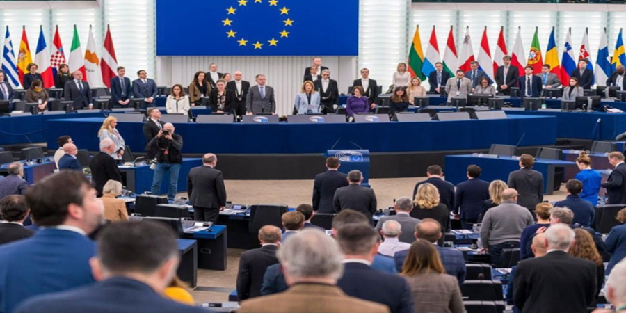 Lege europeană mai strictă pentru protecția copiilor
