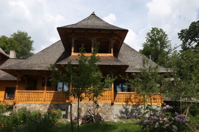 Tabăra de pictură „Artă și Solidaritate” la Desești