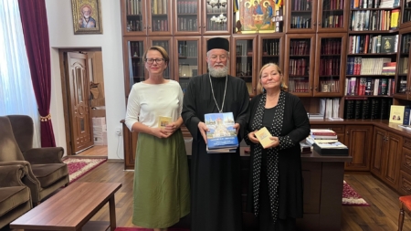 PS. Părinte Iustin a fost vizitat de directorul general al Muzeului Național al Satului “Dimitrie Gusti” din București și de managerul Muzeului Maramureșean din Sighetu Marmației