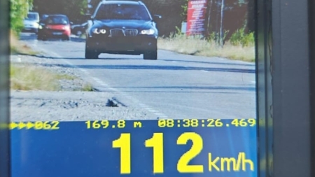 Taxați pentru depășirea vitezei