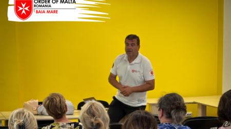 La Satu Mare se desfășoară seminarul de pregătire „Managementul Situațiilor de Urgență în Prespital”, susținut de Serviciul de Ajutor Maltez Baia Mare