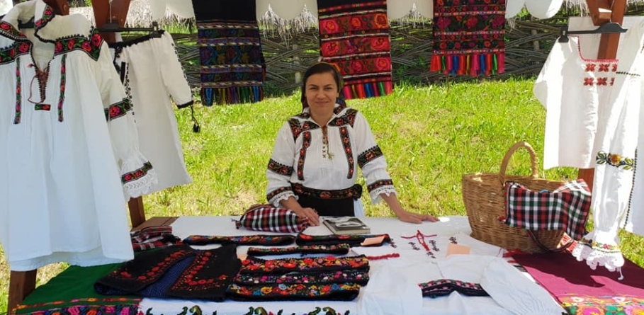 Meșterul popular Dana Dobrai își serbează ziua de naștere