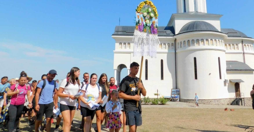 Ca în fiecare an, de Sfântă Mărie: Mai mulți credincioși din Gârdani vor merge pe jos la Mănăstirea Măriuș
