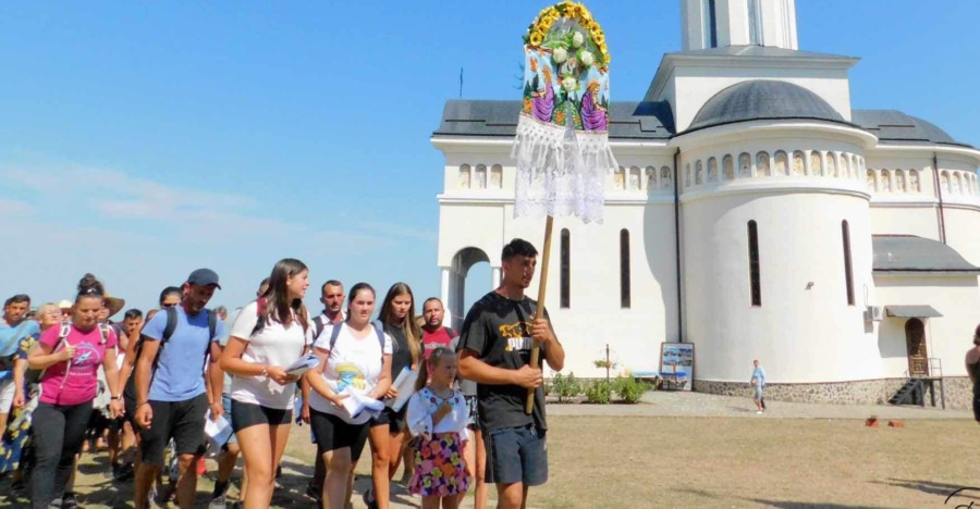 Ca în fiecare an, de Sfântă Mărie: Mai mulți credincioși din Gârdani vor merge pe jos la Mănăstirea Măriuș