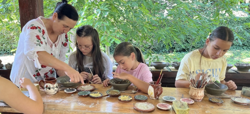 Ultimele locuri la Atelierele de vacanță de la Muzeul Satului Baia Mare