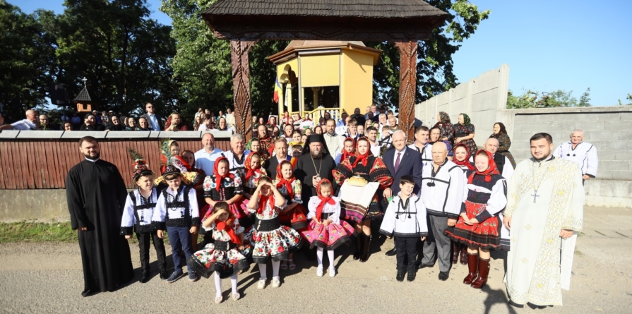 PS Timotei Sătmăreanul s-a aflat în mijlocul credincioșilor din Racșa