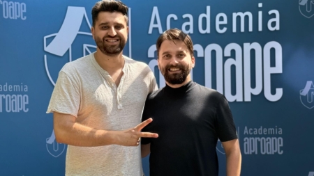 După un deceniu: Academia Aproape Baia Mare continuă sub o nouă conducere