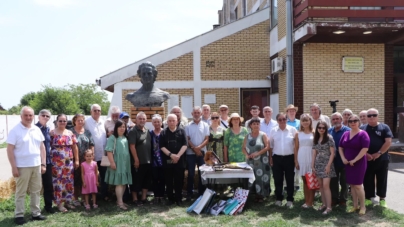 Autori băimăreni premiați la Festivalul Internațional de Poezie „Drumuri de spice” de la Uzdin, Voivodina