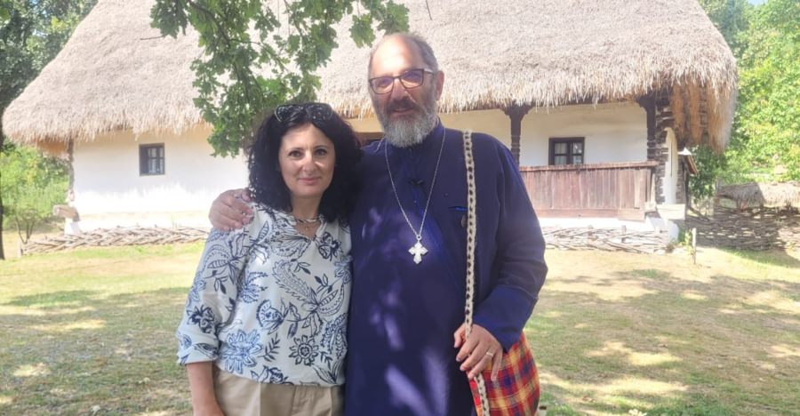 Părintele Constantin Necula, vizită la Muzeul Satului Baia Mare și Centrul Cultural Pastoral Sighet