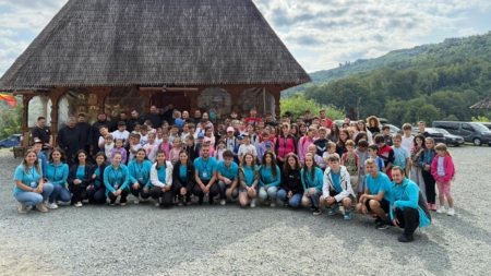 180 de copii și tineri au participat la Școala de vară de la Mănăstirea Rohița