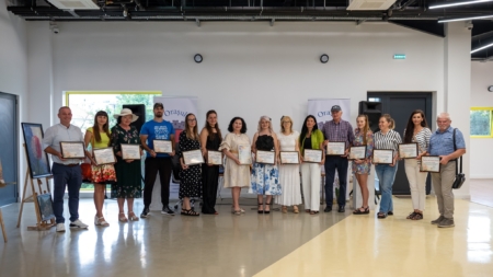 „Reflexii din Lăpuș – Artă în diversitate”: 17 artiști lăpușeni și-au unit creațiile într-un vernisaj al inspirației și identității culturale