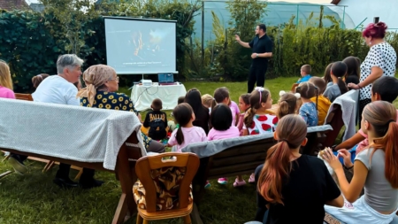 Seară de film pentru copii la casa parohială din Săcălășeni