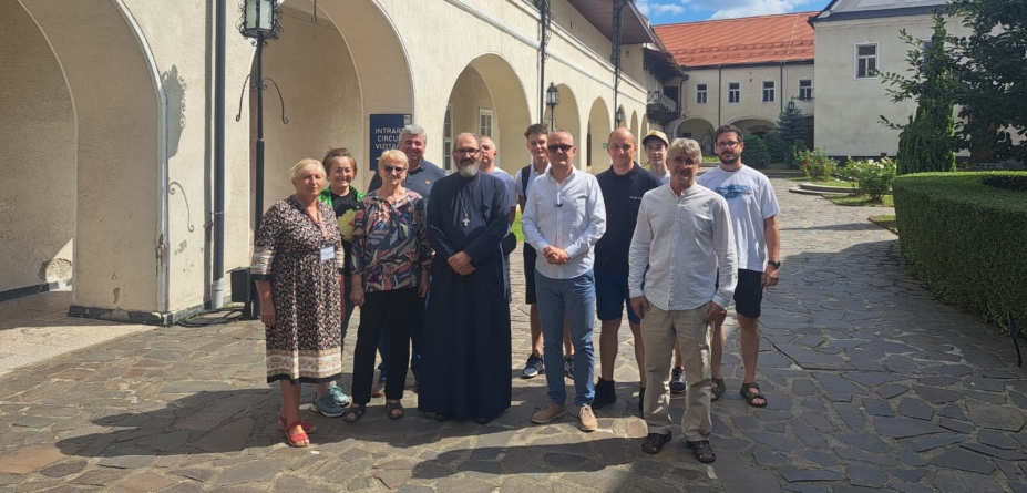 Părintele Constantin Necula, prezent în Baia Mare; Muzeul de Istorie și Arheologie va fi prezentat în cadrul emisiunii „Bucuria Credinței”