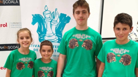 „Tinerii Lei” Baia Mare, rezultate frumoase la Festivalul Internațional de Șah Satu Mare, ediția a XII-a