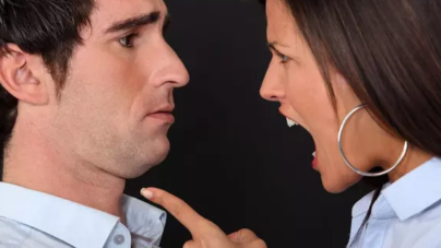 Accident minor, corecție majoră: șofer bătut de o maramureșeancă supărată