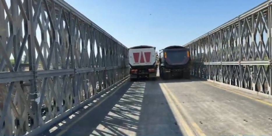 Podul provizoriu peste râul Săsar, pe centura Baia Mare, va fi deschis traficului azi