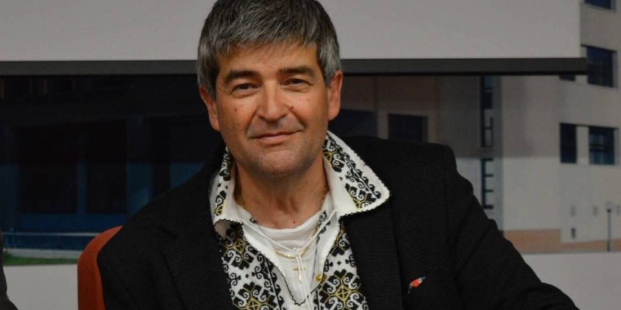 Dumitru Liviu Mușca, poetul care și-a pictat dorurile