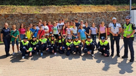 Lecții de circulație pentru copii în Cavnic