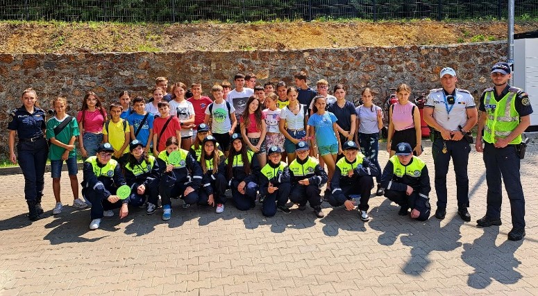 Lecții de circulație pentru copii în Cavnic