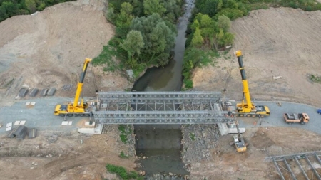 Podul de pe drumul de centură al Băii Mari se deschide vineri circulației