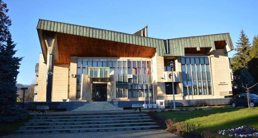 Instituțiile din subordinea CJ Maramureș vor fi păzite doar în timpul programului de lucru